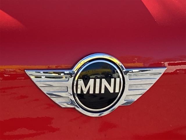 ＭＩＮＩ クーパー　クロスオーバー　社外ナビ　純正１６インチアルミホイール　バックカメラ　ＥＴＣ　修復歴無し　５人乗り　ＡＢＳ　パワーステアリング　右ハンドル（12枚目）