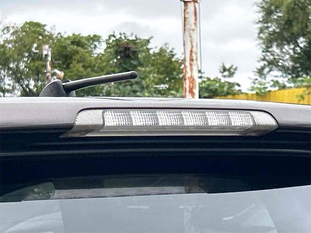 ムーヴ カスタム　Ｘ　４ＷＤ　ＨＩＤ　スマートキー　電動格納ミラー　ベンチシート　ＣＶＴ　盗難防止システム　ＡＢＳ　ＣＤ　ＭＤ　ミュージックプレイヤー接続可　アルミホイール　衝突安全ボディ　エアコン　パワーステアリング（26枚目）