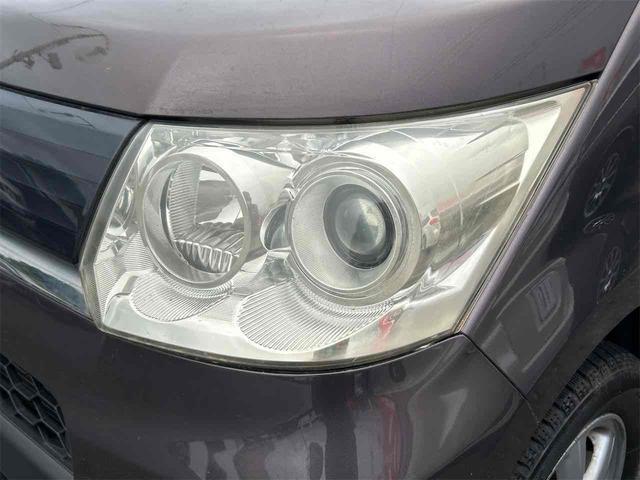 ムーヴ カスタム　Ｘ　４ＷＤ　ＨＩＤ　スマートキー　電動格納ミラー　ベンチシート　ＣＶＴ　盗難防止システム　ＡＢＳ　ＣＤ　ＭＤ　ミュージックプレイヤー接続可　アルミホイール　衝突安全ボディ　エアコン　パワーステアリング（33枚目）