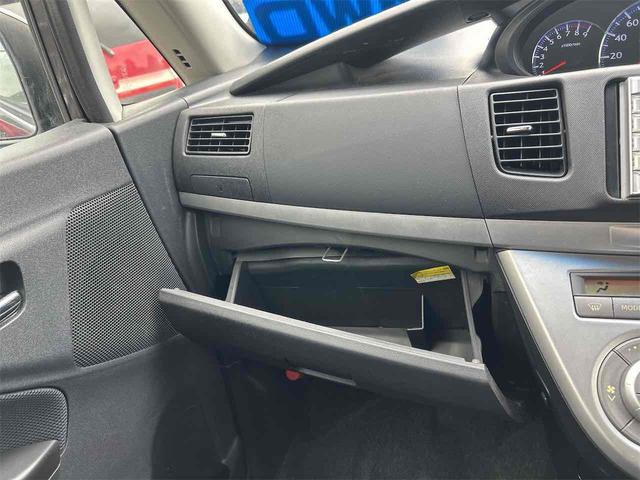 ムーヴ カスタム　Ｘ　４ＷＤ　ＨＩＤ　スマートキー　電動格納ミラー　ベンチシート　ＣＶＴ　盗難防止システム　ＡＢＳ　ＣＤ　ＭＤ　ミュージックプレイヤー接続可　アルミホイール　衝突安全ボディ　エアコン　パワーステアリング（40枚目）