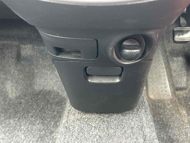 ムーヴ カスタム　Ｘ　４ＷＤ　ＨＩＤ　スマートキー　電動格納ミラー　ベンチシート　ＣＶＴ　盗難防止システム　ＡＢＳ　ＣＤ　ＭＤ　ミュージックプレイヤー接続可　アルミホイール　衝突安全ボディ　エアコン　パワーステアリング（41枚目）