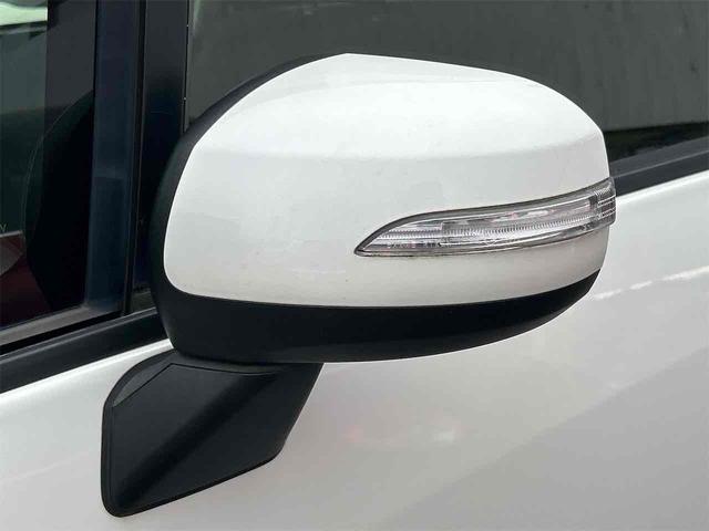 ムーヴ カスタム　Ｘ　４ＷＤ　バックカメラ　ナビ　ＨＩＤ　ＬＥＤヘッドランプ　スマートキー　アイドリングストップ　電動格納ミラー　ベンチシート　ＣＶＴ　盗難防止システム　ＡＢＳ　アルミホイール　衝突安全ボディ　エアコン（35枚目）