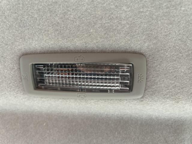 ムーヴ カスタム　Ｘ　４ＷＤ　バックカメラ　ナビ　ＨＩＤ　ＬＥＤヘッドランプ　スマートキー　アイドリングストップ　電動格納ミラー　ベンチシート　ＣＶＴ　盗難防止システム　ＡＢＳ　アルミホイール　衝突安全ボディ　エアコン（61枚目）