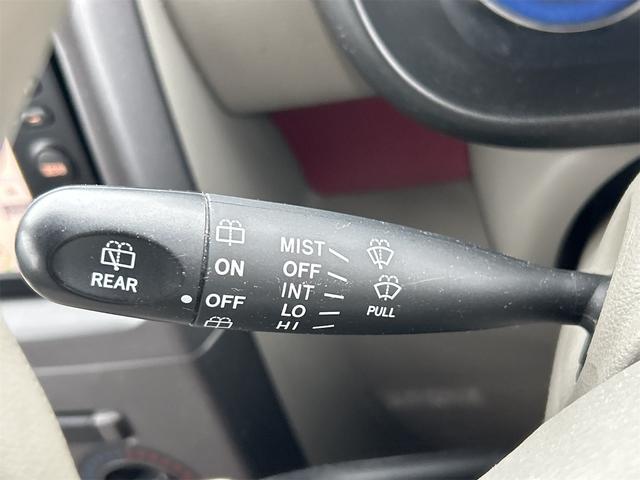 ピクシススペース Ｌ　４ＷＤ　ナビ　ＴＶ　キーレスエントリー　電動格納ミラー　ベンチシート　ＣＶＴ　盗難防止システム　ＡＢＳ　ＣＤ　ＵＳＢ　アルミホイール　衝突安全ボディ　エアコン　パワーステアリング　パワーウィンドウ（9枚目）