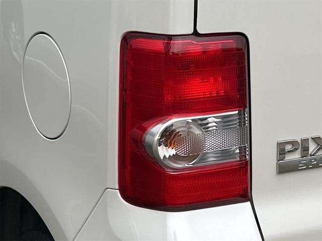 ピクシススペース Ｌ　４ＷＤ　ナビ　ＴＶ　キーレスエントリー　電動格納ミラー　ベンチシート　ＣＶＴ　盗難防止システム　ＡＢＳ　ＣＤ　ＵＳＢ　アルミホイール　衝突安全ボディ　エアコン　パワーステアリング　パワーウィンドウ（25枚目）