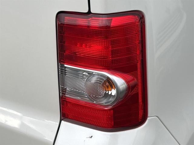 ピクシススペース Ｌ　４ＷＤ　ナビ　ＴＶ　キーレスエントリー　電動格納ミラー　ベンチシート　ＣＶＴ　盗難防止システム　ＡＢＳ　ＣＤ　ＵＳＢ　アルミホイール　衝突安全ボディ　エアコン　パワーステアリング　パワーウィンドウ（29枚目）