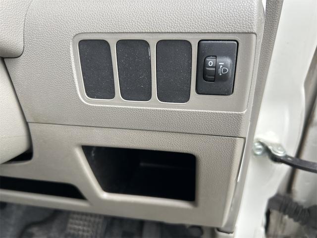ピクシススペース Ｌ　４ＷＤ　ナビ　ＴＶ　キーレスエントリー　電動格納ミラー　ベンチシート　ＣＶＴ　盗難防止システム　ＡＢＳ　ＣＤ　ＵＳＢ　アルミホイール　衝突安全ボディ　エアコン　パワーステアリング　パワーウィンドウ（47枚目）