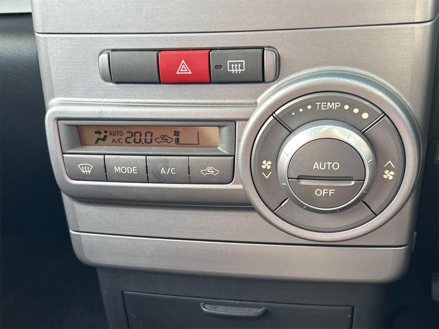 ムーヴコンテ カスタム　Ｘ　４ＷＤ　ＨＩＤ　スマートキー　電動格納ミラー　ベンチシート　ＣＶＴ　盗難防止システム　ＡＢＳ　ＣＤ　衝突安全ボディ　エアコン　パワーステアリング　パワーウィンドウ（5枚目）