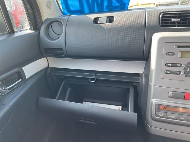 ムーヴコンテ カスタム　Ｘ　４ＷＤ　ＨＩＤ　スマートキー　電動格納ミラー　ベンチシート　ＣＶＴ　盗難防止システム　ＡＢＳ　ＣＤ　衝突安全ボディ　エアコン　パワーステアリング　パワーウィンドウ（41枚目）