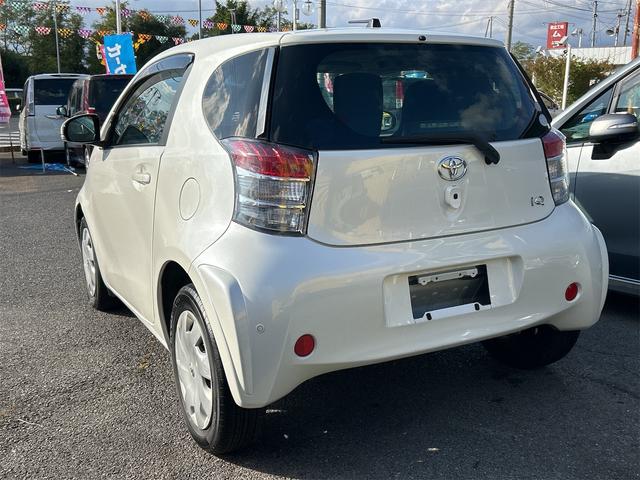 iQ 100G プラス ナビ TV クリアランスソナー オートライト スマートキー 電動格納ミラー CVT 盗難防止システム 衝突安全ボディ ABS ESC CD DVD再生 ミュージックプレイヤー接続可 エアコン(22枚目)