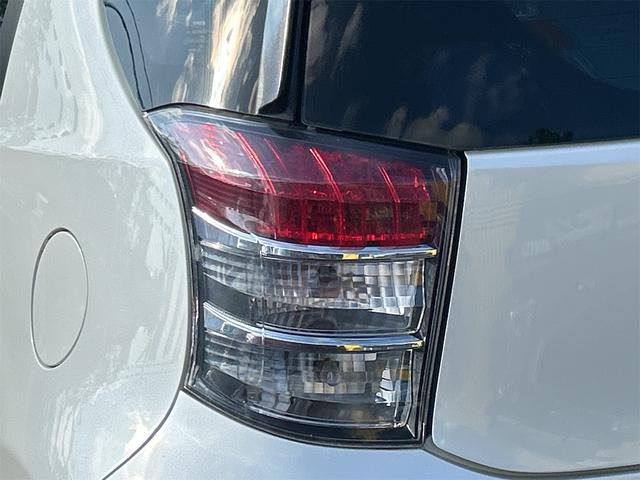 iQ 100G プラス ナビ TV クリアランスソナー オートライト スマートキー 電動格納ミラー CVT 盗難防止システム 衝突安全ボディ ABS ESC CD DVD再生 ミュージックプレイヤー接続可 エアコン(24枚目)