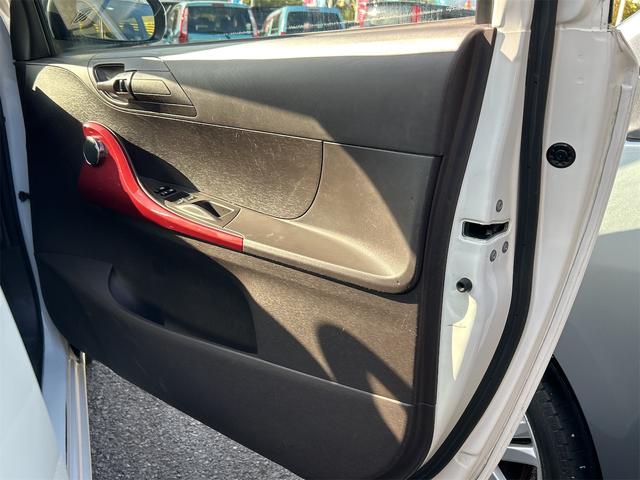 iQ 100G プラス ナビ TV クリアランスソナー オートライト スマートキー 電動格納ミラー CVT 盗難防止システム 衝突安全ボディ ABS ESC CD DVD再生 ミュージックプレイヤー接続可 エアコン(46枚目)