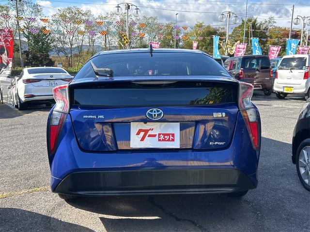 プリウス S 4WD ETC バックカメラ ナビ アルミホイール オートライト LEDヘッドランプ CVT スマートキー 電動格納ミラー 盗難防止システム 衝突安全ボディ ABS ESC エアコン(17枚目)