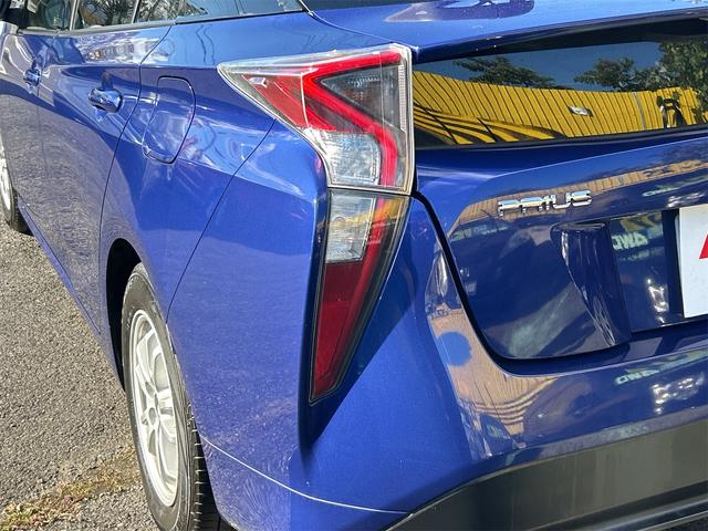 プリウス S 4WD ETC バックカメラ ナビ アルミホイール オートライト LEDヘッドランプ CVT スマートキー 電動格納ミラー 盗難防止システム 衝突安全ボディ ABS ESC エアコン(25枚目)