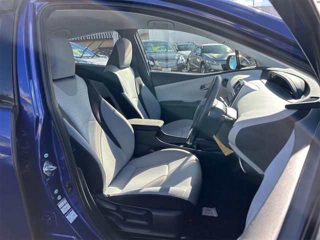プリウス S 4WD ETC バックカメラ ナビ アルミホイール オートライト LEDヘッドランプ CVT スマートキー 電動格納ミラー 盗難防止システム 衝突安全ボディ ABS ESC エアコン(52枚目)