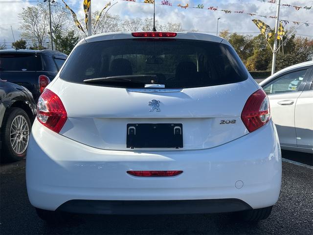 ご覧いただきありがとうございます♪気になったお車がありましたらお気軽にお電話をください♪