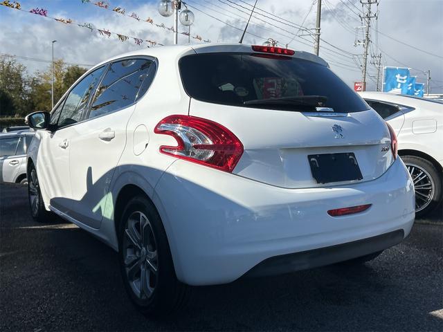 すぐにご来店頂けない場合や遠方にお住まいの方、車両状態の詳細が知りたい方はお気軽にご連絡下さい♪