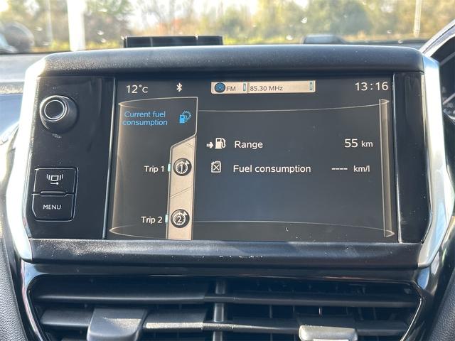 ご覧いただきありがとうございます♪気になったお車がありましたらお気軽にお電話をください♪