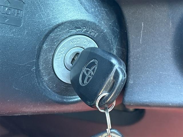 アクア S アルミホイール キーレスエントリー 電動格納ミラー CVT 衝突安全ボディ ABS ESC CD ミュージックプレイヤー接続可 エアコン パワーステアリング パワーウィンドウ(9枚目)