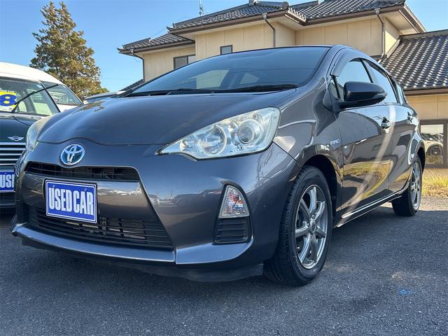 アクア S アルミホイール キーレスエントリー 電動格納ミラー CVT 衝突安全ボディ ABS ESC CD ミュージックプレイヤー接続可 エアコン パワーステアリング パワーウィンドウ(12枚目)