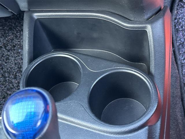 アクア S アルミホイール キーレスエントリー 電動格納ミラー CVT 衝突安全ボディ ABS ESC CD ミュージックプレイヤー接続可 エアコン パワーステアリング パワーウィンドウ(40枚目)