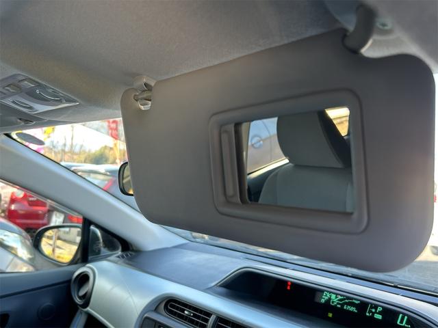 アクア S アルミホイール キーレスエントリー 電動格納ミラー CVT 衝突安全ボディ ABS ESC CD ミュージックプレイヤー接続可 エアコン パワーステアリング パワーウィンドウ(45枚目)