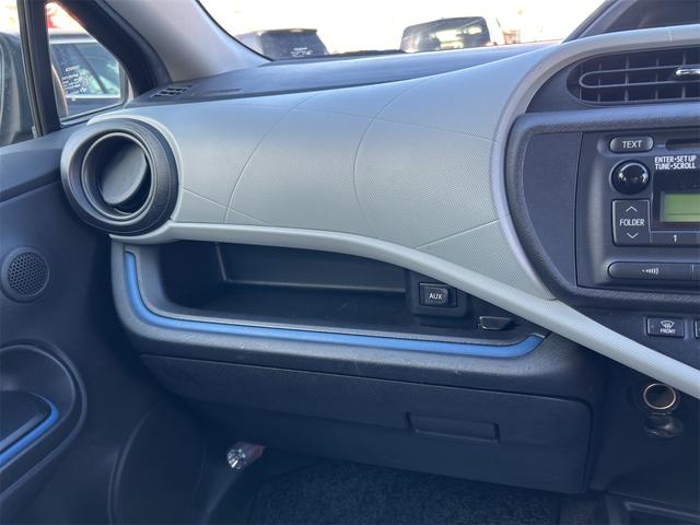 アクア S アルミホイール キーレスエントリー 電動格納ミラー CVT 衝突安全ボディ ABS ESC CD ミュージックプレイヤー接続可 エアコン パワーステアリング パワーウィンドウ(52枚目)