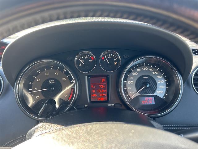 当店のお車をご覧いただきましてありがとうございます。お車についてのご質問やお見積りのご依頼、ご購入にあたってのご相談などお気軽にお問い合わせ下さい！