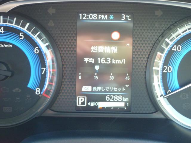 デリカミニ T プレミアム 9インチナビ 4WD(17枚目)