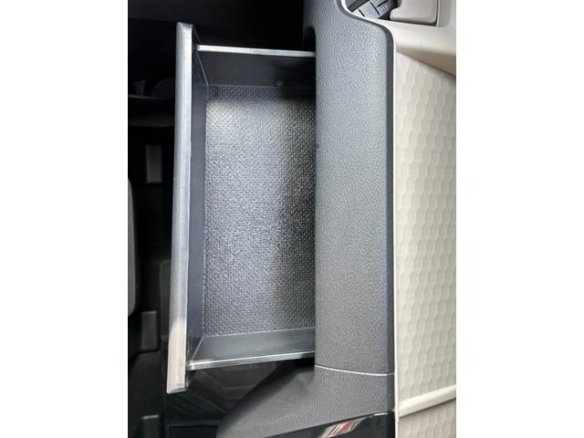 デリカミニ Ｇ　プレミアム　エクステリアＰＫＧ／デカールＰＫＧ／タフネスＰＫＧ／エンブレムセット（25枚目）