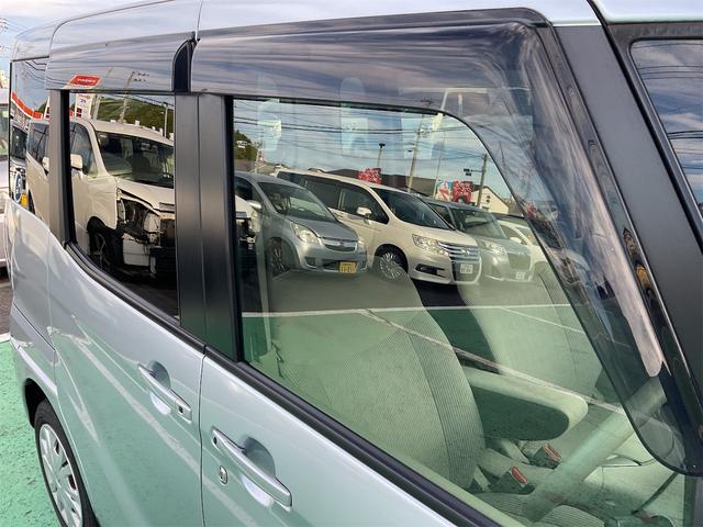 デイズルークス Ｘ　衝突被害軽減システム　全周囲カメラ　両側電動スライドドア　純正フルセグナビ　ＥＴＣ　スマートキー　アイドリングストップ　電動格納ミラー　ベンチシート　ＣＶＴ　盗難防止システム　ＡＢＳ　ＥＳＣ　ＣＤ（29枚目）