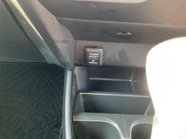 フィット G・10thアニバーサリー ETC フルセグナビ スマートキー 電動格納ミラー CVT 盗難防止システム 衝突安全ボディ ABS CD USB Bluetooth エアコン パワーステアリング パワーウィンドウ(42枚目)