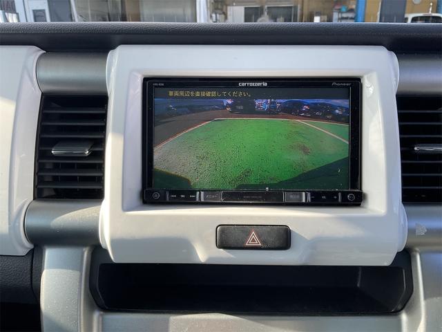 �o�b�N�J�������t���Ă��܂��B���Ԃ̎��ɕ֗��Ȃ̂͂������̎��A������p�ɂ���q�������ɋC���t�����Ƃ��ł���̂ň��S���S�ł���