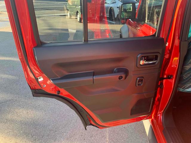 ジムニーノマド FC 4WD クリアランスソナー オートクルーズコントロール レーンアシスト 衝突被害軽減システム オートライト LEDヘッドランプ ヘッドライトウォッシャー アルミホイール スマートキー(40枚目)