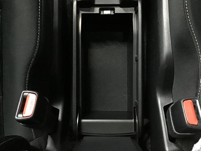 ヴォクシー ハイブリッドＺＳ　煌　純正１０インチナビ（フルセグ／ＢＴ）・バックカメラ・両側電動スライドドア・ＥＴＣ・シートヒーター・夏タイヤ４本付き・スマートキー（29枚目）