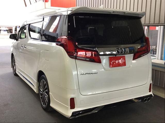 アルファード ２．５Ｓ　タイプゴールドＩＩＩ　１オーナー・サンルーフ・モデリスタフルエアロ・衝突軽減ブレーキ・アダプティブクルコン・電動Ｒゲート・ＬＤＡ・後席用モニター・純正ナビ（Ｂカメラ／ＴＶ／ＢＴ／ラジオ）・前後ドラレコ・両側電動スライドドア（8枚目）