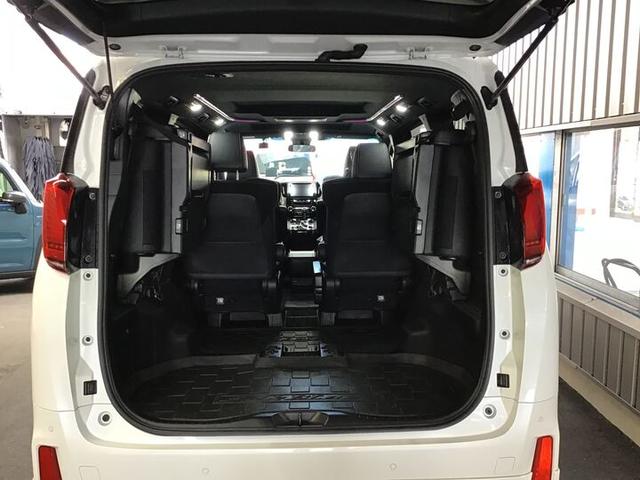 アルファード ２．５Ｓ　タイプゴールドＩＩＩ　１オーナー・サンルーフ・モデリスタフルエアロ・衝突軽減ブレーキ・アダプティブクルコン・電動Ｒゲート・ＬＤＡ・後席用モニター・純正ナビ（Ｂカメラ／ＴＶ／ＢＴ／ラジオ）・前後ドラレコ・両側電動スライドドア（11枚目）
