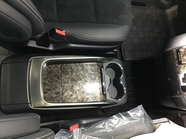 アルファード ２．５Ｓ　タイプゴールドＩＩＩ　１オーナー・サンルーフ・モデリスタフルエアロ・衝突軽減ブレーキ・アダプティブクルコン・電動Ｒゲート・ＬＤＡ・後席用モニター・純正ナビ（Ｂカメラ／ＴＶ／ＢＴ／ラジオ）・前後ドラレコ・両側電動スライドドア（41枚目）