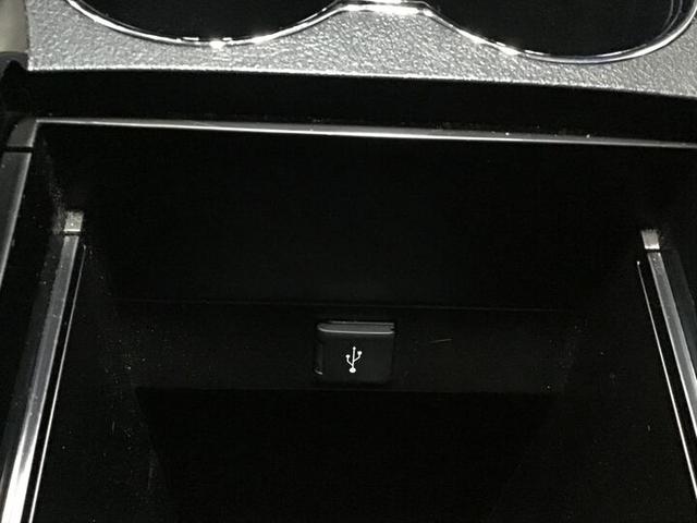 アルファード ２．５Ｓ　タイプゴールドＩＩＩ　１オーナー・サンルーフ・モデリスタフルエアロ・衝突軽減ブレーキ・アダプティブクルコン・電動Ｒゲート・ＬＤＡ・後席用モニター・純正ナビ（Ｂカメラ／ＴＶ／ＢＴ／ラジオ）・前後ドラレコ・両側電動スライドドア（43枚目）