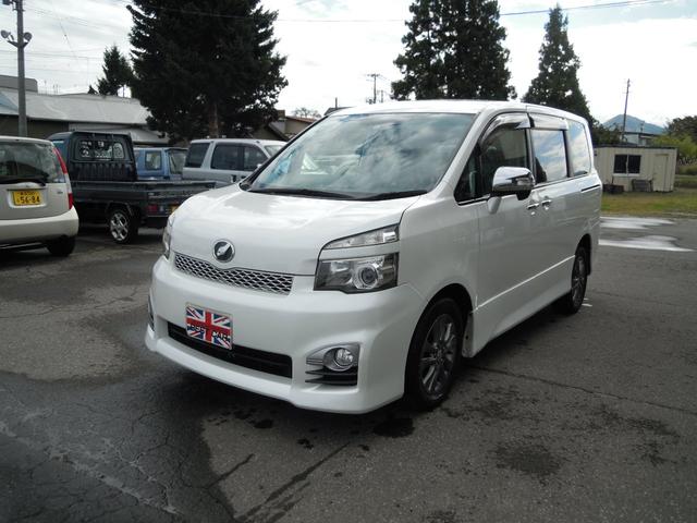 トヨタ ヴォクシーｚｓ 煌 ４ｗｄ ７人乗り オートマの中古車 車体価格68万円 11 平成23 年式 走行9 6万キロ 車体色パールホワイト 青森県青森市横内字神田２６ １ 有 ウイングロード 本店の在庫 グーネット中古車