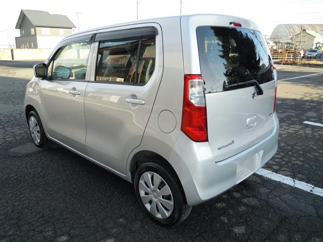 ワゴンＲ ＦＸ　４ＷＤ　ＣＶＴ　走行６．９万ｋｍ　シートヒーター　アイドリングストップ　ヘッドライトレベライザー　オートエアコン　Ｐ／Ｓ　ＡＢＳ　ＣＤオーディオ　ヘッドライトコーティング済み（5枚目）