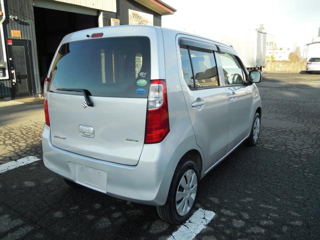 ワゴンＲ ＦＸ　４ＷＤ　ＣＶＴ　走行６．９万ｋｍ　シートヒーター　アイドリングストップ　ヘッドライトレベライザー　オートエアコン　Ｐ／Ｓ　ＡＢＳ　ＣＤオーディオ　ヘッドライトコーティング済み（7枚目）