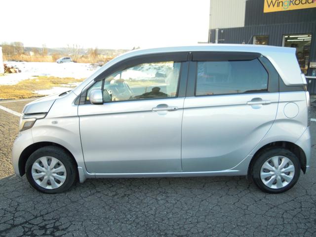 N-WGN G 電動格納ドアミラー スマートキー スペアキー有り プッシュスターター CDオーディオ CVT ABS ベンチシート 中古スタッドレスホイール付き有り(2枚目)