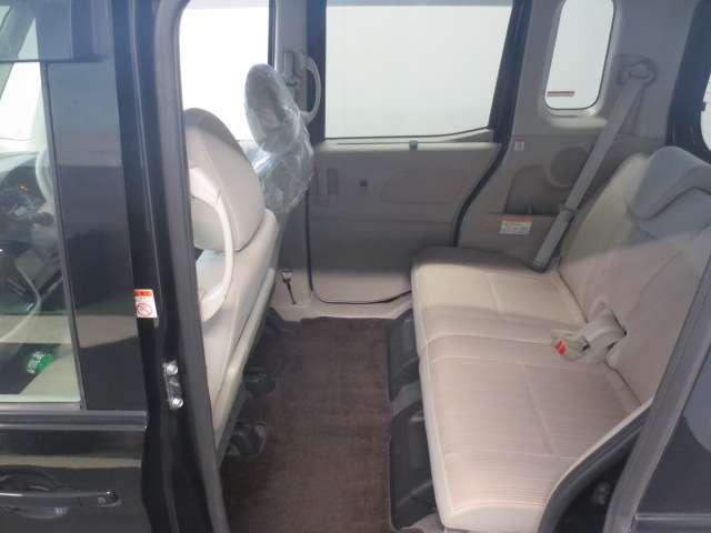 デイズルークス ６６０　Ｘ　４ＷＤ　純正メモリーナビ・ＴＶ・アラウンドビューモ　プリクラッシュ　全周囲　アイドリングストップ機能　１オーナー車　アルミ　Ｓキー　ナビＴＶ　ＥＴＣ車載器　運転席エアバック　デュアルエアバッグ　バックカメラ　フルオートエアコン　パワーウィンドウ　ＡＢＳ（13枚目）