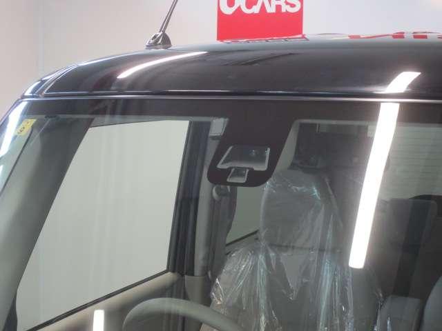 デイズルークス ６６０　Ｘ　４ＷＤ　純正メモリーナビ・ＴＶ・アラウンドビューモ　プリクラッシュ　全周囲　アイドリングストップ機能　１オーナー車　アルミ　Ｓキー　ナビＴＶ　ＥＴＣ車載器　運転席エアバック　デュアルエアバッグ　バックカメラ　フルオートエアコン　パワーウィンドウ　ＡＢＳ（15枚目）