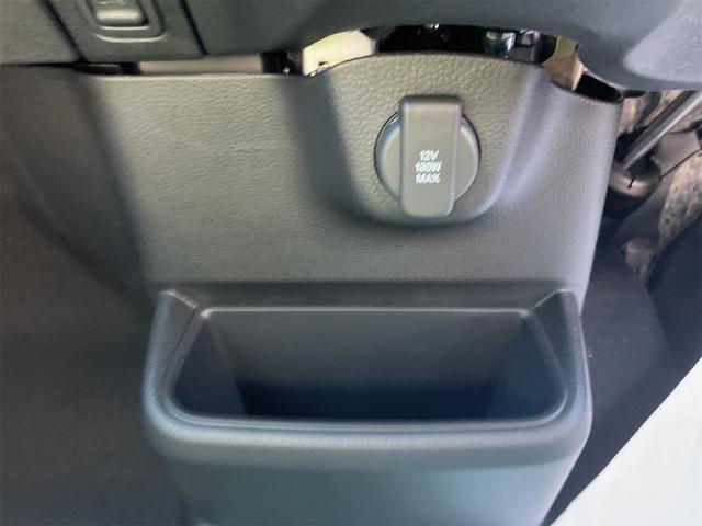 Ｎ－ＢＯＸカスタム ベースグレード　４ＷＤ　届け出済み未使用車　両側スライド・片側電動　クリアランスソナー　オートクルーズコントロール　レーンアシスト　衝突被害軽減システム　ＬＥＤヘッドランプ　スマートキー　アイドリングストップ（22枚目）