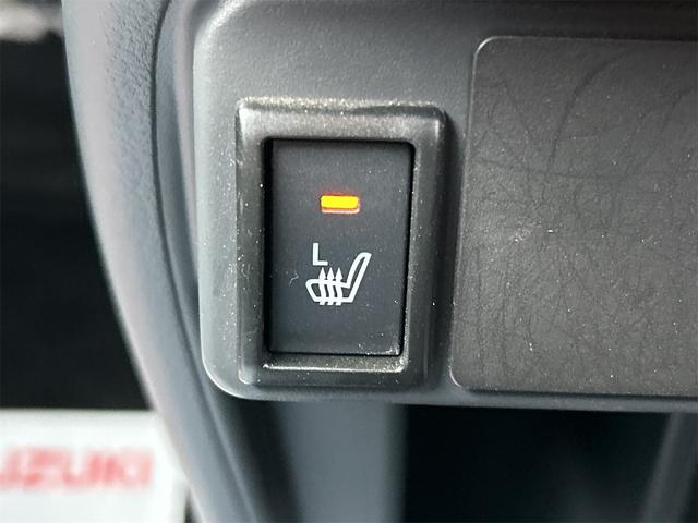 ワゴンＲスティングレー スティングレー　Ｘ　４ＷＤ　１ＤＩＮオーディオ　オートライト　シートヒーター　衝突被害軽減システム　アイドリングストップ　横滑り防止機能　オートエアコン　プッシュスタート　スマートキー　純正アルミホイール　盗難防止システム（12枚目）