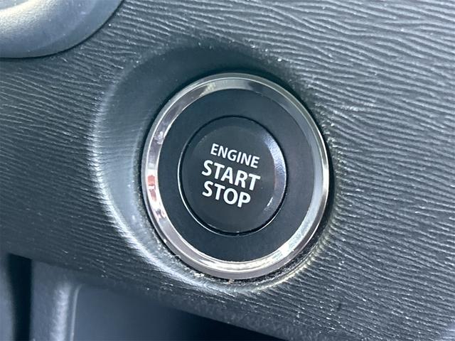 ワゴンＲスティングレー スティングレー　Ｘ　４ＷＤ　１ＤＩＮオーディオ　オートライト　シートヒーター　衝突被害軽減システム　アイドリングストップ　横滑り防止機能　オートエアコン　プッシュスタート　スマートキー　純正アルミホイール　盗難防止システム（15枚目）