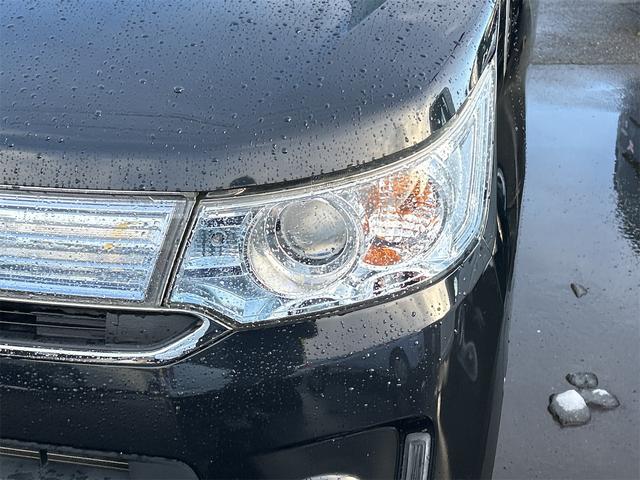 ワゴンＲスティングレー スティングレー　Ｘ　４ＷＤ　１ＤＩＮオーディオ　オートライト　シートヒーター　衝突被害軽減システム　アイドリングストップ　横滑り防止機能　オートエアコン　プッシュスタート　スマートキー　純正アルミホイール　盗難防止システム（50枚目）