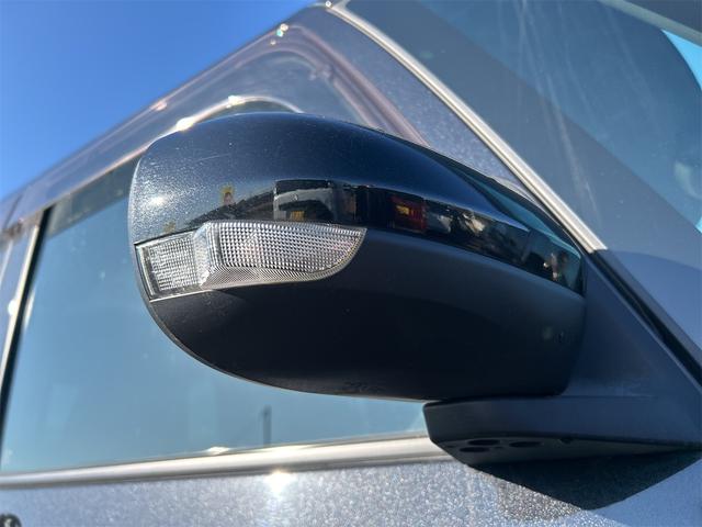 タント カスタムＸ　４ＷＤ　ナビ　パノラマビューモニター　両側パワースライドドア　オートライト　衝突被害軽減システム　アイドリングストップ　横滑り防止機能　プッシュスタート　スマートキー　オートエアコン　盗難防止システム（42枚目）